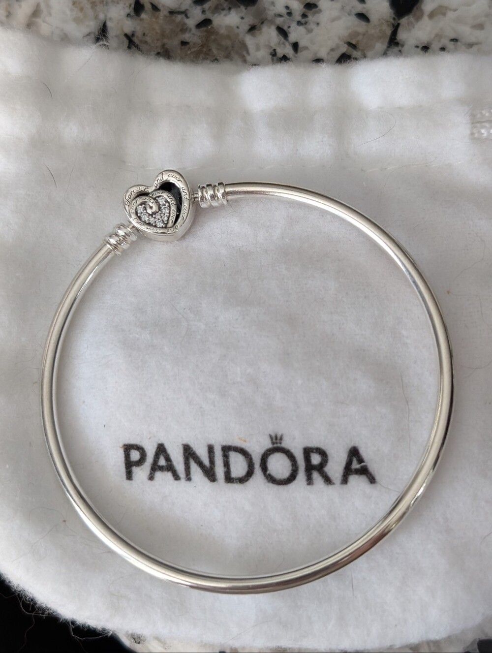 New Pandora Entwined Infinite Hearts Bangle w/Charms - Picture 3 of 7